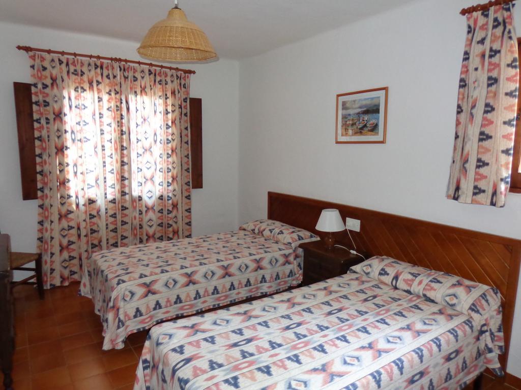 Apartamentos Los Pinares Benet Santa Eulária des Riu Exterior foto